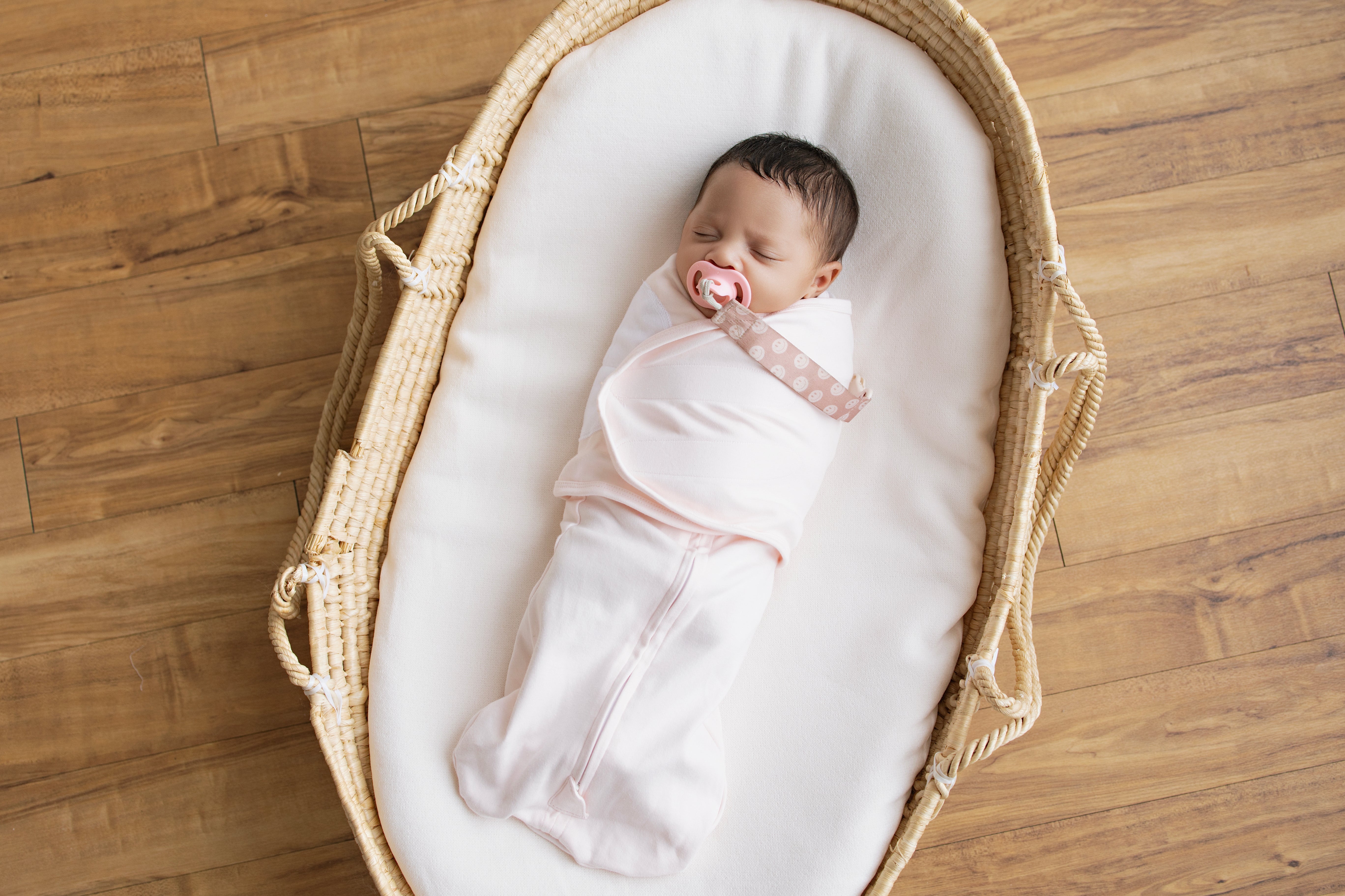 LullaBaby Double Dream Swaddle – Dual Winged Design for Double the Dreams, Primrose Pink